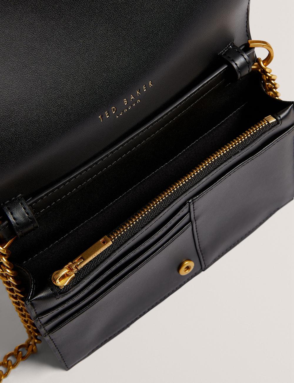 Black Women Ted Baker TABINA - Leather With Chain Crossbody Strap Purses | NZ  DFUV-13259
