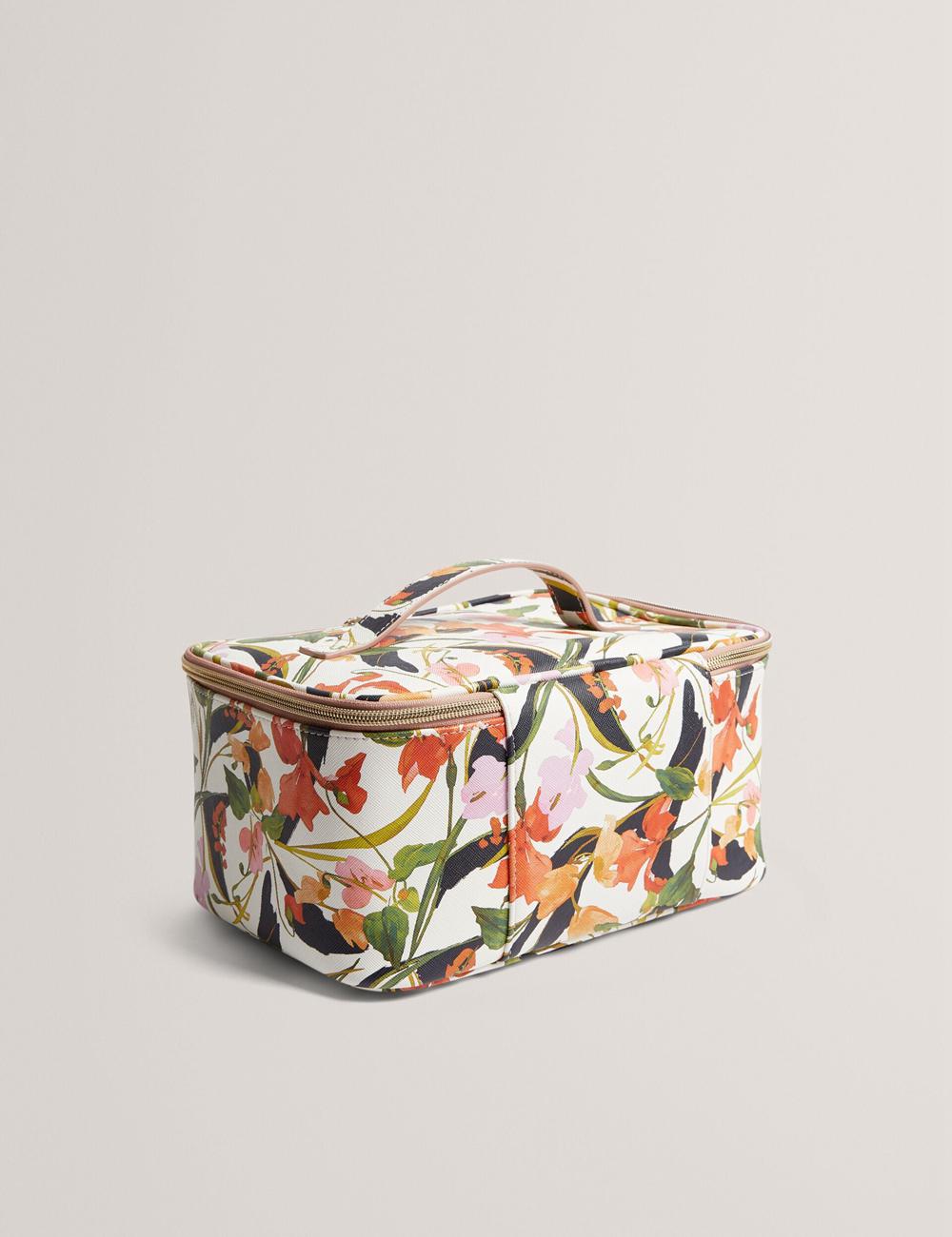 Nat-White Women Ted Baker LOUISII - Floral PU Top Handle Large Wash Bags | NZ  GEKN-54710