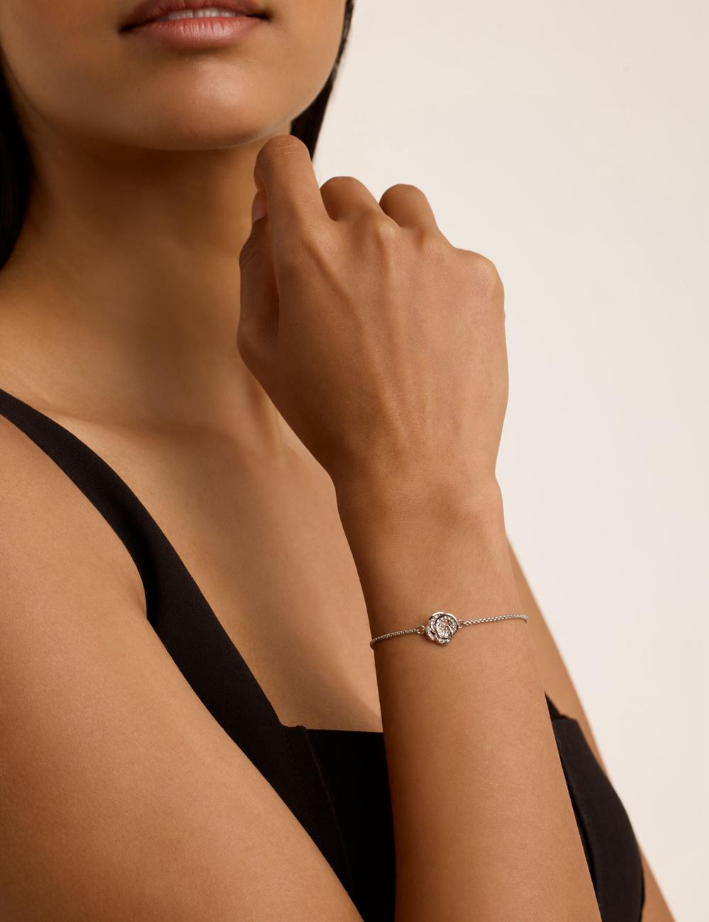Silver Women Ted Baker FLORINA - Crystal Flower Adjustable Slider Bracelets | NZ  HBSL-25817