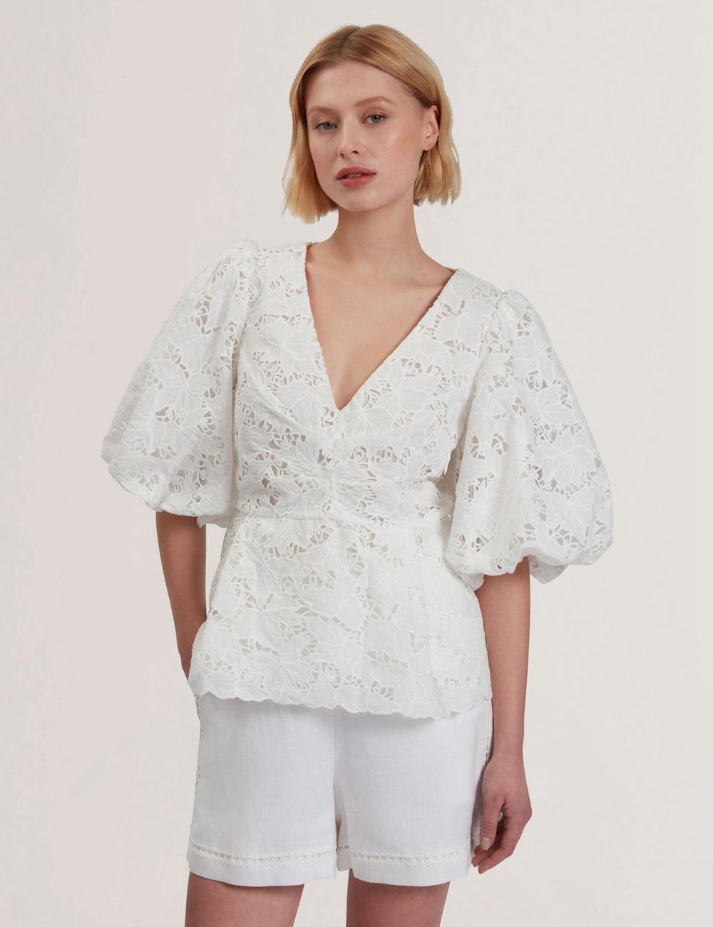 White Women Ted Baker ELLARI - Lace Puff Sleeve V-Neck Peplum Tops | NZ  RNIV-27105